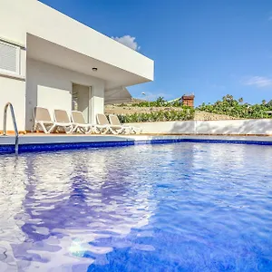 https://nice-home-costa-adeje.adeje-hotels.com